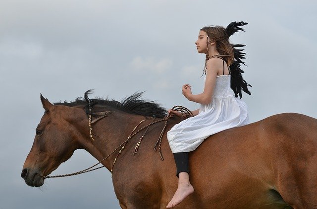 4 Way to Improve Your Balance on Horseback (No Matter Your Discipline)